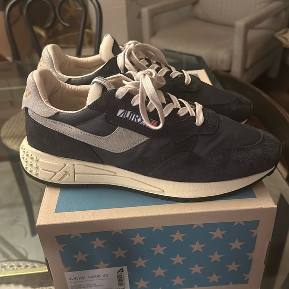 NEW- AUTRY Reelwind Sneaker - Picture 5 of 7